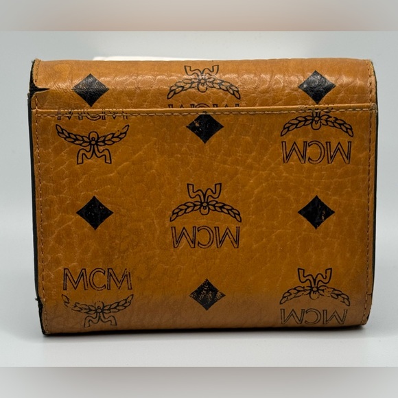 MCM Small Trifold Wallet Preloved - Picture 2 of 16